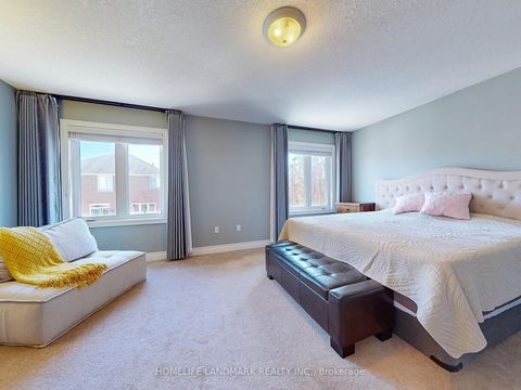 Photo 21 at 73 GRAIHAWK Drive, Ardagh, Barrie