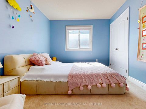 Photo 32 at 73 GRAIHAWK Drive, Ardagh, Barrie