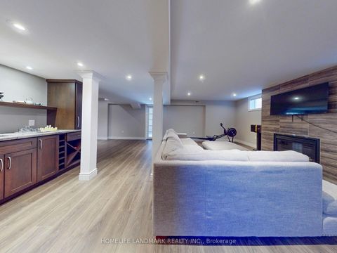 Photo 40 at 73 GRAIHAWK Drive, Ardagh, Barrie