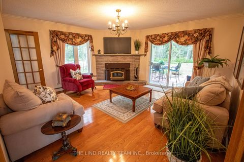 Photo 15 at 100 Bridle Path, Rural East Gwillimbury, East Gwillimbury