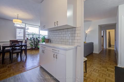 Photo 1 at 303 - 100 Coe Hill Drive, Swansea, Toronto