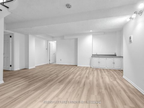 Photo 33 at 477 Cummer Avenue, Newtonbrook East, Toronto