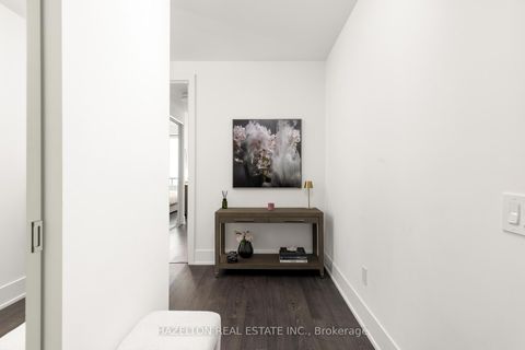 Photo 4 at 1915 - 480 Front Street W, Waterfront Communities C1, Toronto