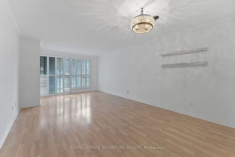 Photo 13 at 206 - 18 Hollywood Avenue, Willowdale East, Toronto