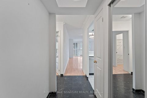 Photo 25 at 206 - 18 Hollywood Avenue, Willowdale East, Toronto
