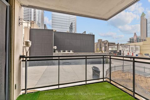 Photo 27 at 206 - 18 Hollywood Avenue, Willowdale East, Toronto