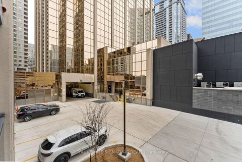Photo 29 at 206 - 18 Hollywood Avenue, Willowdale East, Toronto