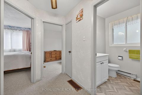 Photo 21 at 856 Magnolia Avenue, Leslie Valley, Newmarket