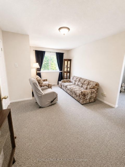 Photo 22 at 856 Magnolia Avenue, Leslie Valley, Newmarket
