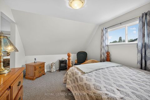 Photo 30 at 856 Magnolia Avenue, Leslie Valley, Newmarket