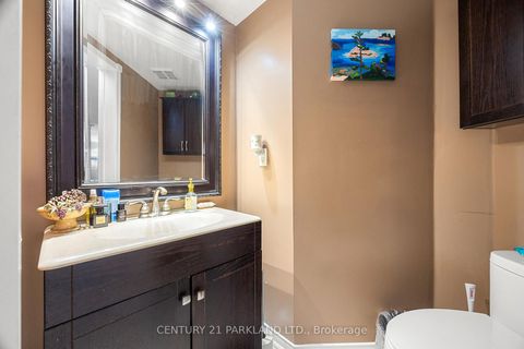 Photo 2 at 40 Lady Fern Drive, Legacy, Markham