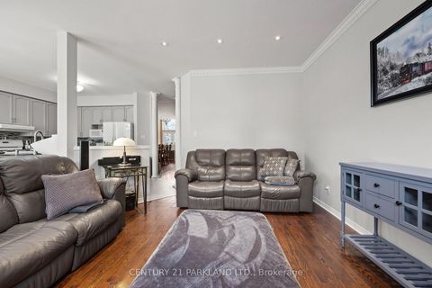 Photo 20 at 40 Lady Fern Drive, Legacy, Markham