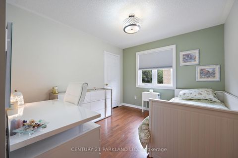 Photo 27 at 40 Lady Fern Drive, Legacy, Markham