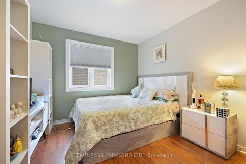 Photo 30 at 40 Lady Fern Drive, Legacy, Markham
