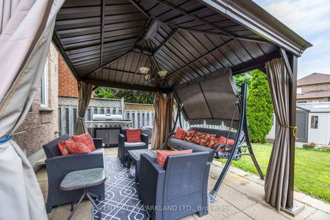 Photo 39 at 40 Lady Fern Drive, Legacy, Markham
