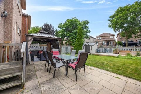 Photo 40 at 40 Lady Fern Drive, Legacy, Markham