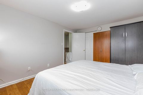 Photo 23 at 30 - 9 Kendleton Drive, Jamestown, Toronto