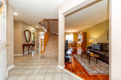 Photo 6 at 5 Twiss Drive, Holly, Barrie