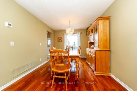 Photo 13 at 5 Twiss Drive, Holly, Barrie