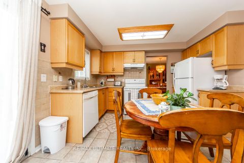 Photo 18 at 5 Twiss Drive, Holly, Barrie