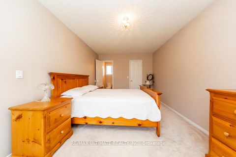 Photo 30 at 5 Twiss Drive, Holly, Barrie