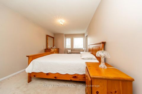 Photo 33 at 5 Twiss Drive, Holly, Barrie