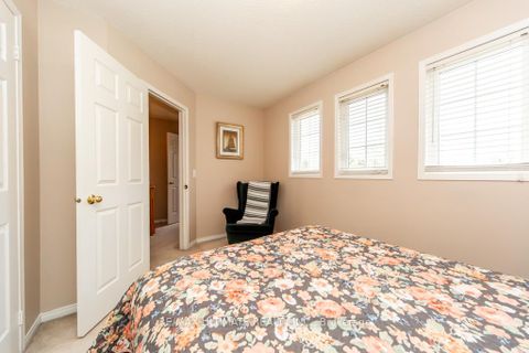 Photo 36 at 5 Twiss Drive, Holly, Barrie