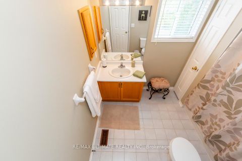 Photo 41 at 5 Twiss Drive, Holly, Barrie