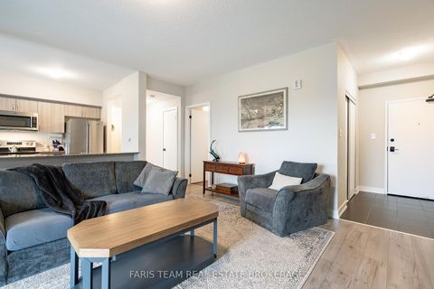 Photo 14 at 402 - 4 Spice Way, Rural Barrie Southeast, Barrie