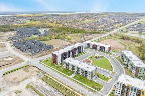 Photo 37 at 402 - 4 Spice Way, Rural Barrie Southeast, Barrie