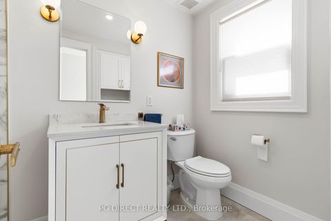 Photo 15 at 41 Nanton Avenue, Moore Park, Toronto