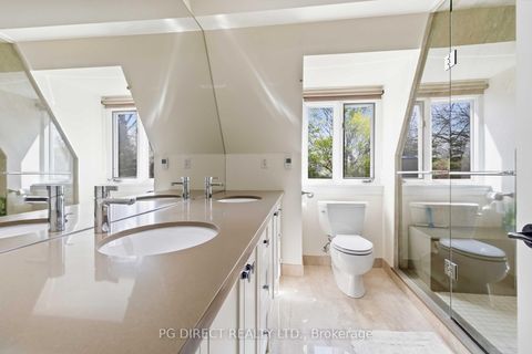 Photo 23 at 41 Nanton Avenue, Moore Park, Toronto