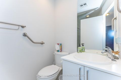 Photo 7 at 404 - 410 Queens Quay W, Waterfront Communities C1, Toronto