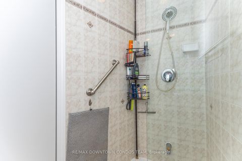 Photo 8 at 404 - 410 Queens Quay W, Waterfront Communities C1, Toronto