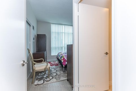 Photo 9 at 404 - 410 Queens Quay W, Waterfront Communities C1, Toronto