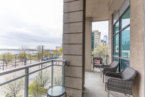 Photo 30 at 404 - 410 Queens Quay W, Waterfront Communities C1, Toronto