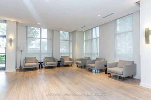 Photo 36 at 404 - 410 Queens Quay W, Waterfront Communities C1, Toronto