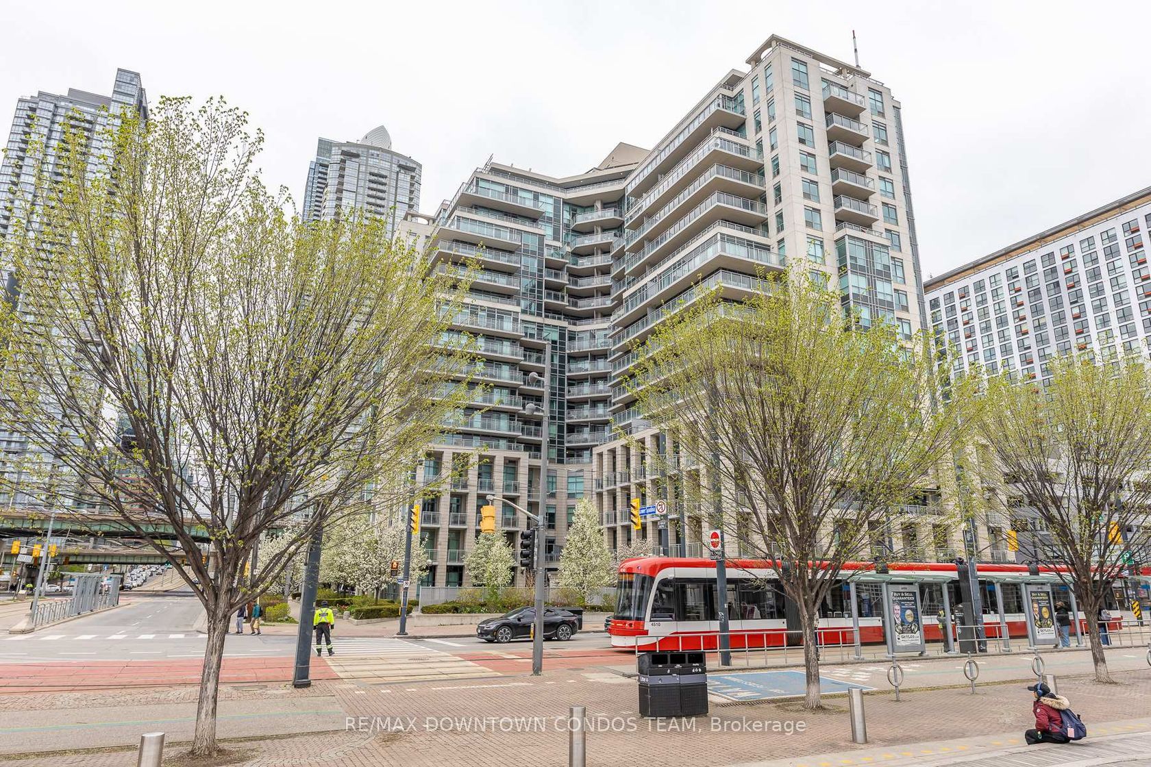 404 - 410 Queens Quay W, Waterfront Communities C1, Toronto 