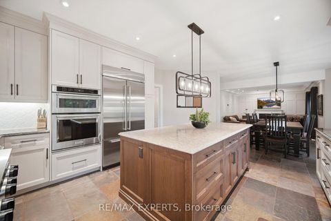 Photo 12 at 904 Damascus Court, Wyndham, Newmarket