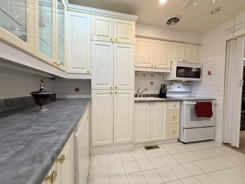 Photo 7 at 56 - 50 Blackwell Avenue, Malvern, Toronto