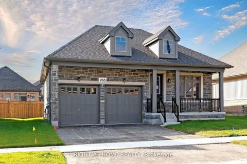 Photo 2 at 265 Wilcox Drive, Stayner, Clearview
