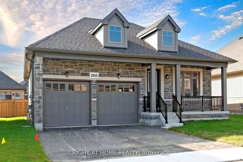 Photo 3 at 265 Wilcox Drive, Stayner, Clearview