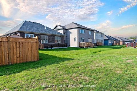 Photo 12 at 265 Wilcox Drive, Stayner, Clearview