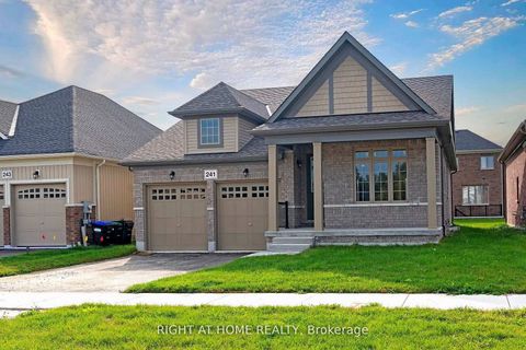 Photo 2 at 241 Wilcox Drive, Stayner, Clearview