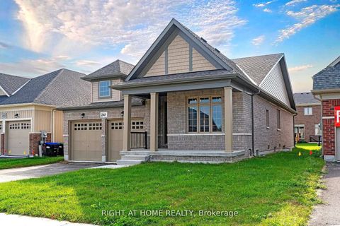 Photo 3 at 241 Wilcox Drive, Stayner, Clearview