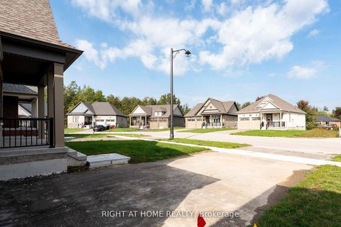 Photo 4 at 241 Wilcox Drive, Stayner, Clearview