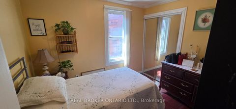 Photo 17 at 17 Howard Park Avenue, Roncesvalles, Toronto