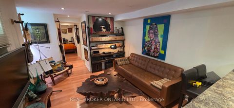 Photo 20 at 17 Howard Park Avenue, Roncesvalles, Toronto