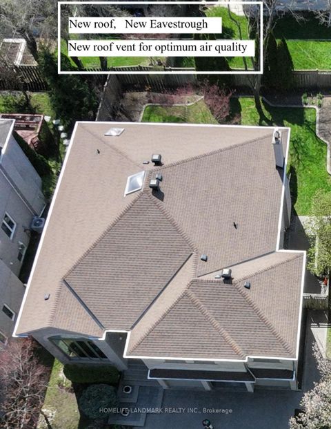 Photo 3 at 16 Lawnview Drive, Willowdale East, Toronto