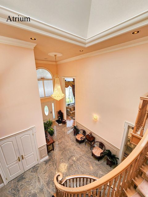 Photo 7 at 16 Lawnview Drive, Willowdale East, Toronto